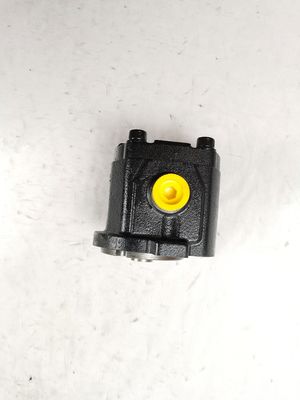 AP2D18LV 기어 펌프 / 덤프 트럭 볼도저 펌프 흐름 속도 최대 1060lpm 11KW 오일 펌프 검은색