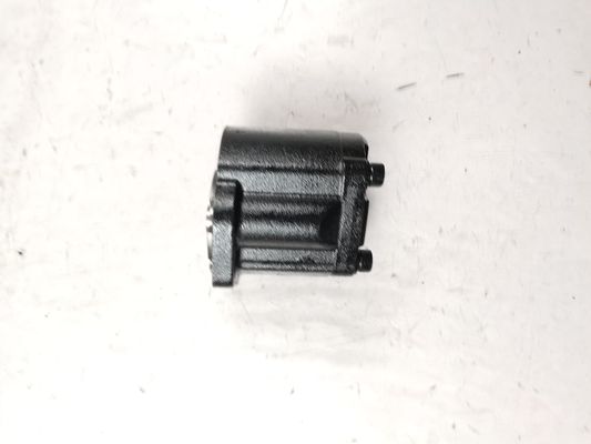 AP2D18LV 기어 펌프 / 덤프 트럭 볼도저 펌프 흐름 속도 최대 1060lpm 11KW 오일 펌프 검은색