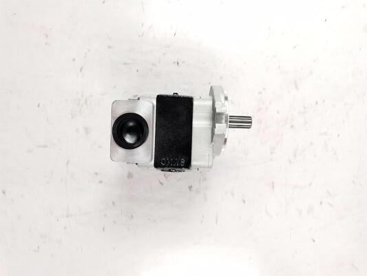 철과 알루미늄 합금 물질 수압 기어 펌프 BD2G 13T ((SGP1-23R520) 건설 기계 공장 공급용 제품군 수압 예비 부품