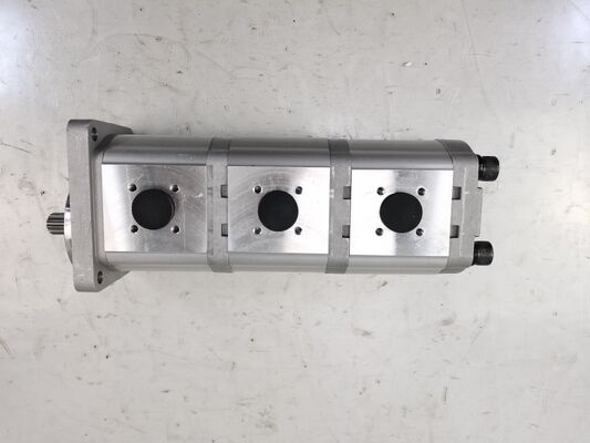 3단계 수압 기어 펌프 16+16+16-10T-R 고품질 철 및 알루미늄 합금 재료 건설 기계 공장 공급 수압 예비 부품