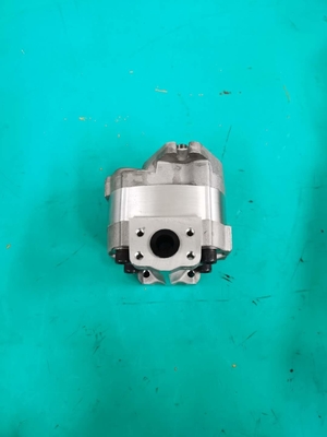 705-12-28010  SAR25 코마츠 펌프 조립 GD300A GD605A GD655A GS360  중량 :4.58kgs
